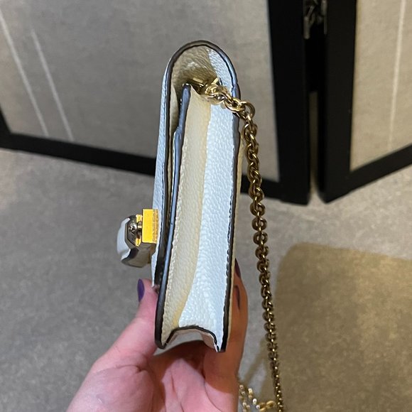 Henri Bendel White Clutch Crossbody - Picture 6 of 16